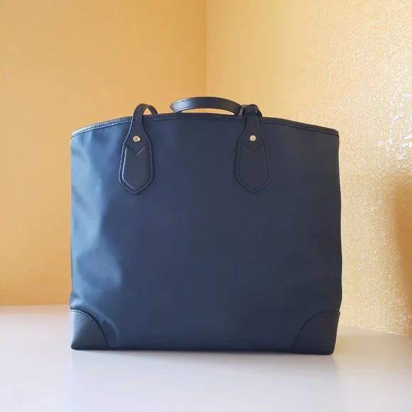 Michael Kors Eva Nylon Large Tote With Pouch in Navy Multi New Without Tag - Picture 10 of 16